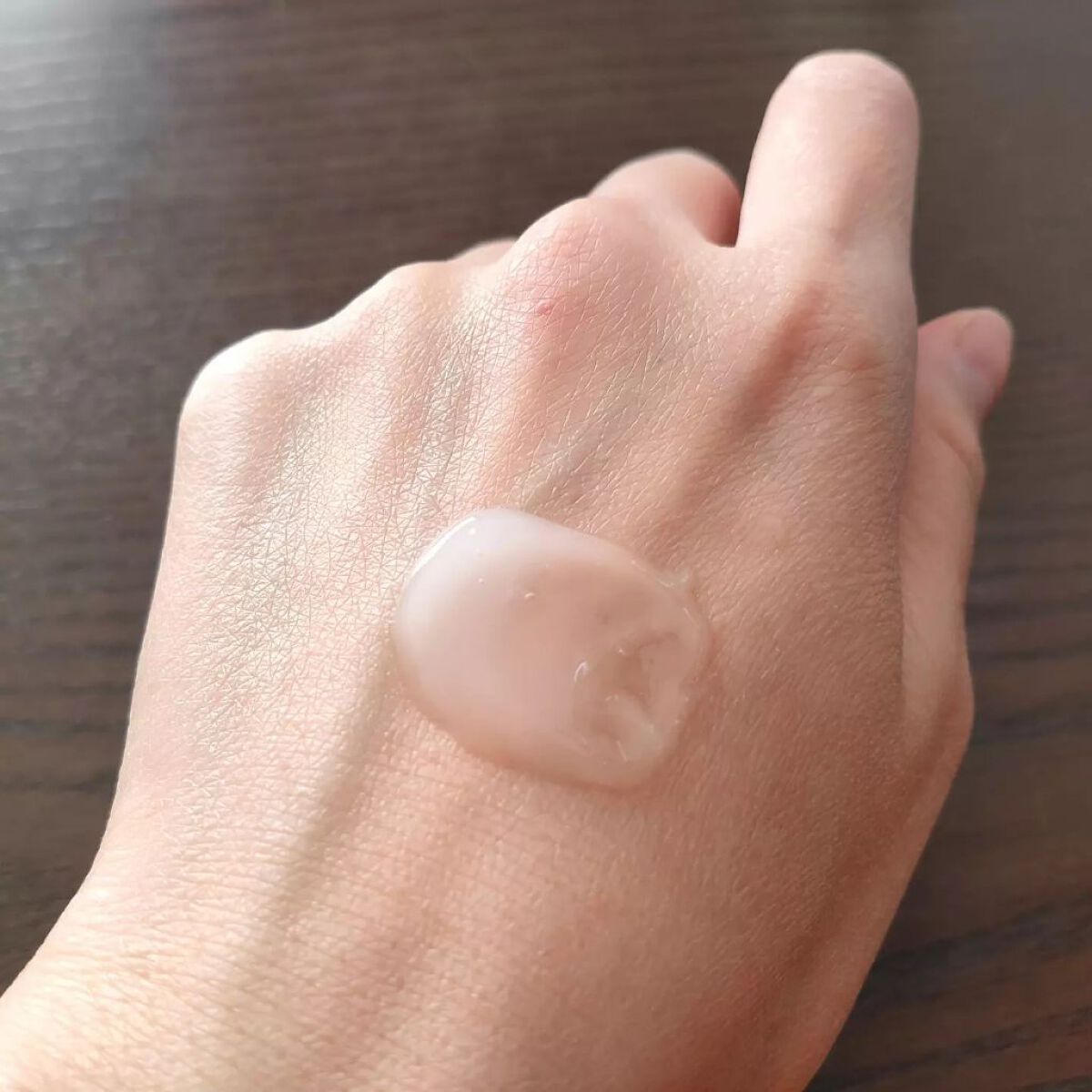 ハトムギ保湿ジェル(ナチュリエ スキンコンディショニングジェル)/ナチュリエ/美容液を使ったクチコミ（2枚目）