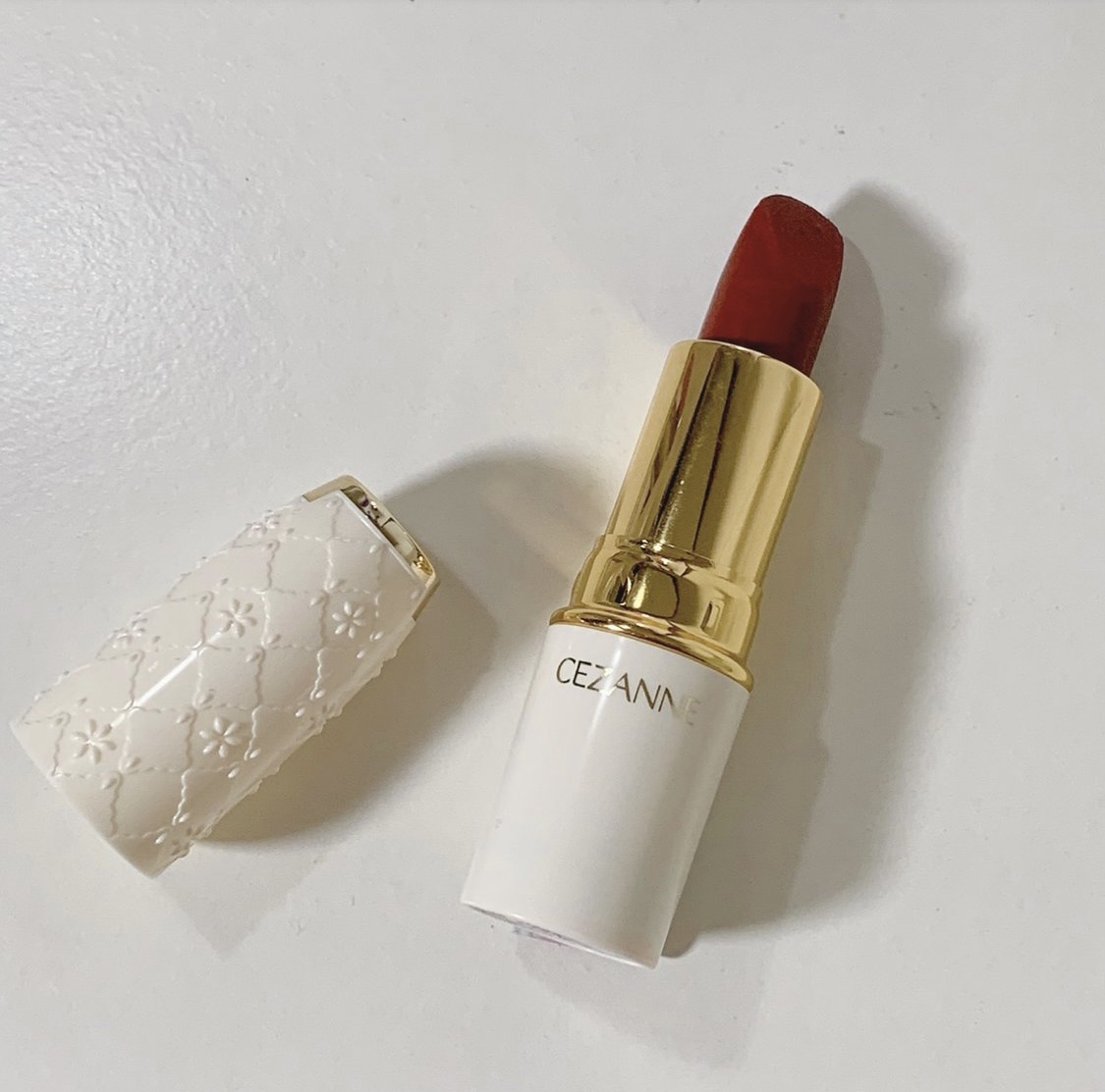 ラスティング リップカラーN 407 レッド系/CEZANNE/口紅を使ったクチコミ（1枚目）