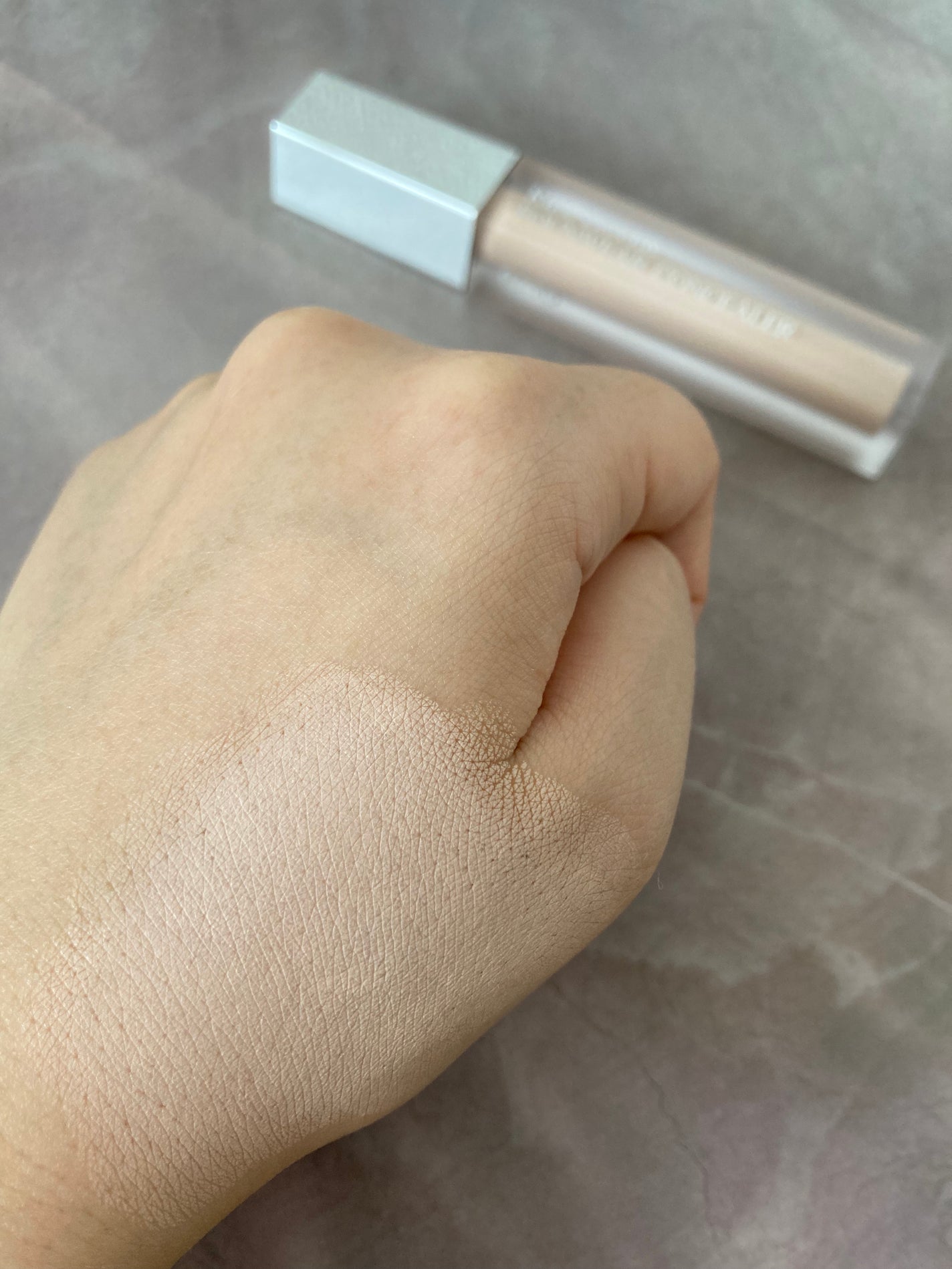 キルカバーファンウェアコンシーラー/CLIO/リキッドコンシーラーを使ったクチコミ(4枚目)