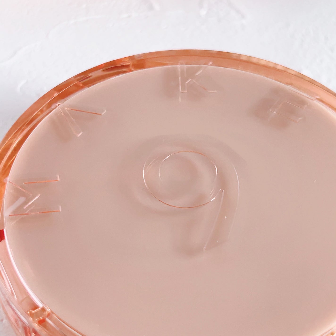 ヌードカーミンググロークッション/MAKE9/クッションファンデーションを使ったクチコミ(3枚目)