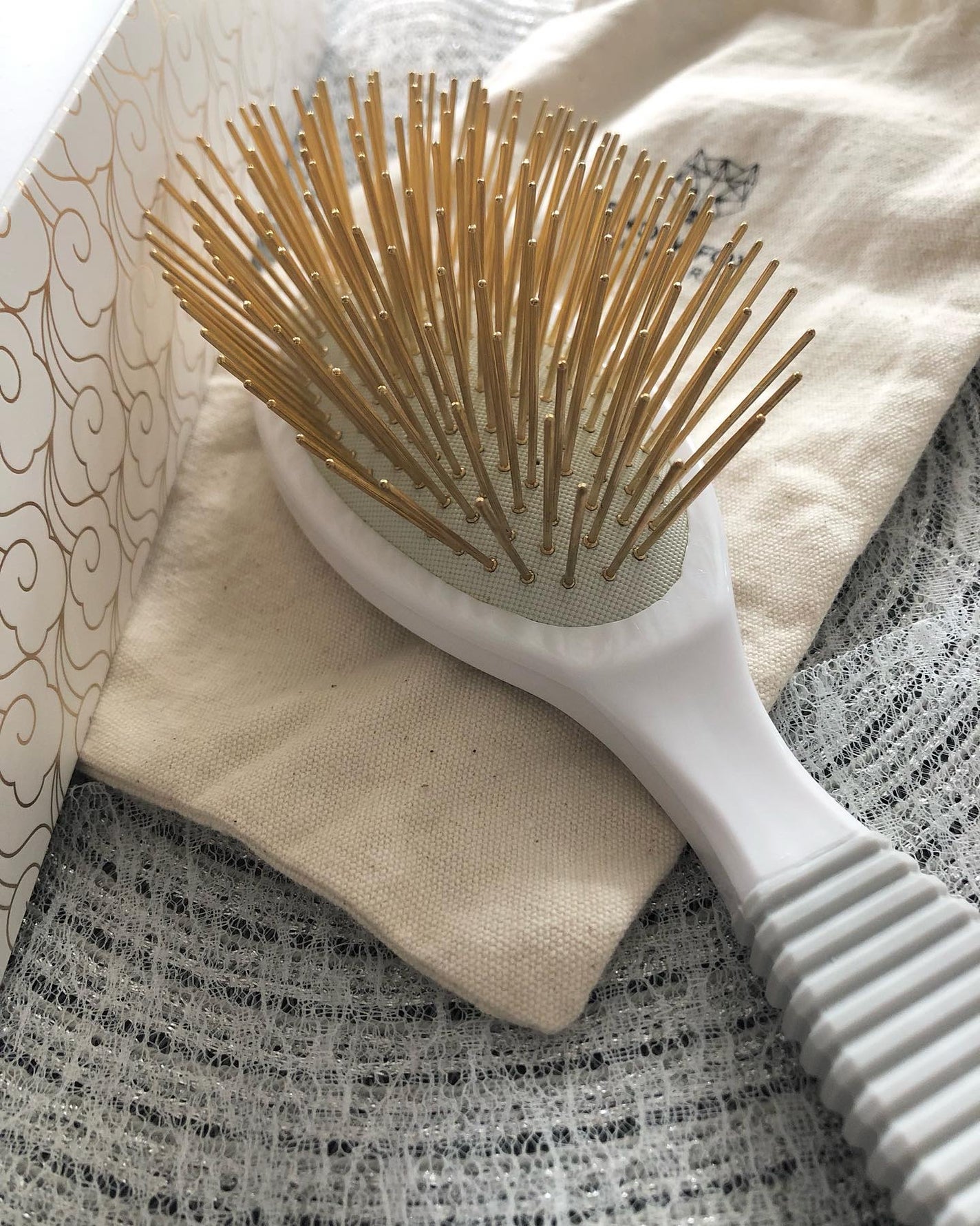 プレミアム FOXカッサ ヘアブラシ/SNOW FOX SKINCARE/ヘアブラシを使ったクチコミ(2枚目)