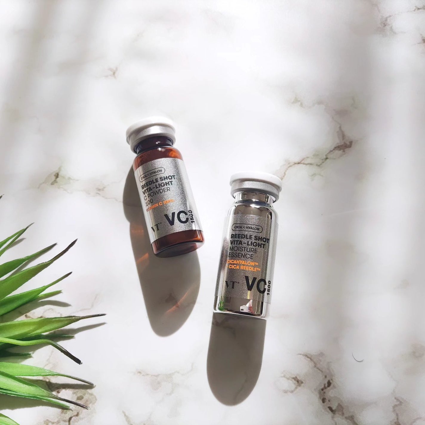 YUMI on LIPS 「乾燥する冬もうるおうツヤ肌に🍋\VTcosmetics/『リー..」(2枚目)