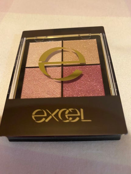 リアルクローズシャドウ/excel/アイシャドウパレットを使ったクチコミ(3枚目)