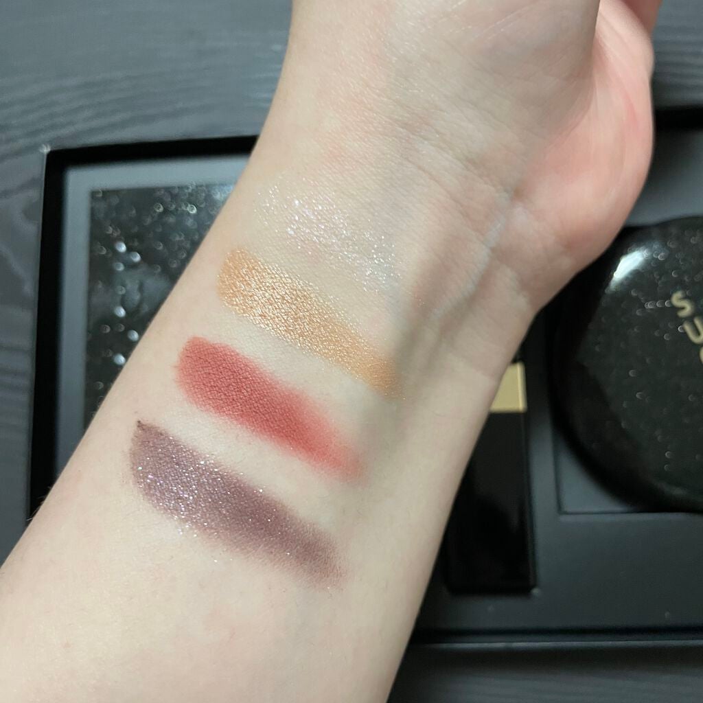 シグニチャー カラー アイズ/SUQQU/アイシャドウパレットを使ったクチコミ(3枚目)