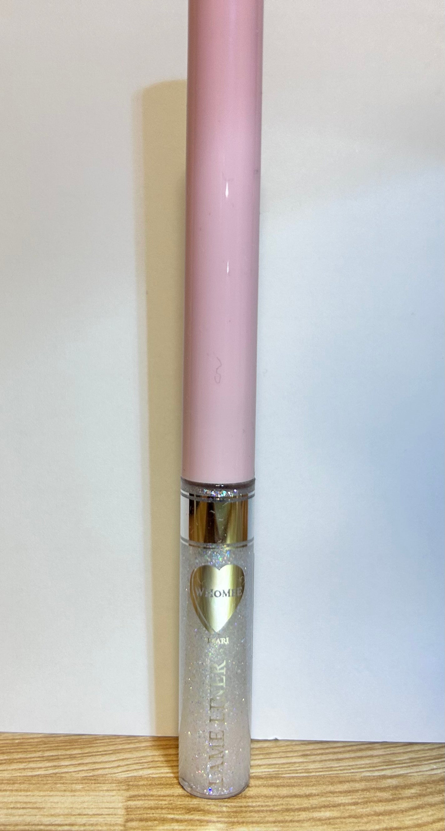 フーミー キララメライナー/WHOMEE/リキッドアイシャドウを使ったクチコミ(1枚目)