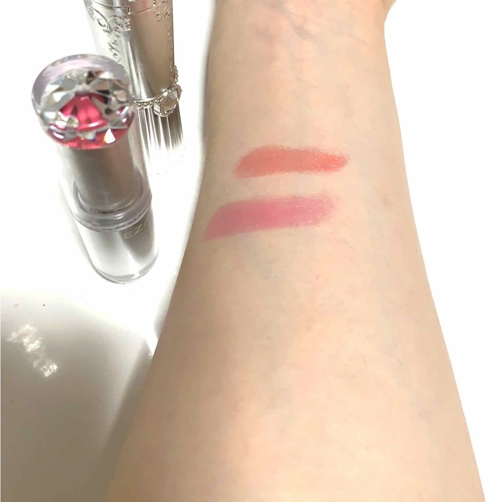 ラスティンググロスリップ/CEZANNE/口紅を使ったクチコミ(2枚目)