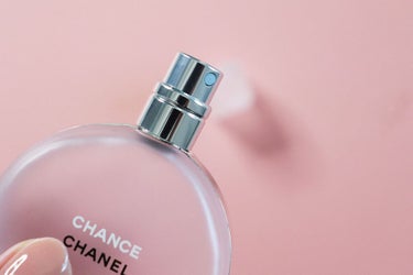 チャンス オー タンドゥル ヘア オイル/CHANEL/ヘアオイルを使ったクチコミ（2枚目）