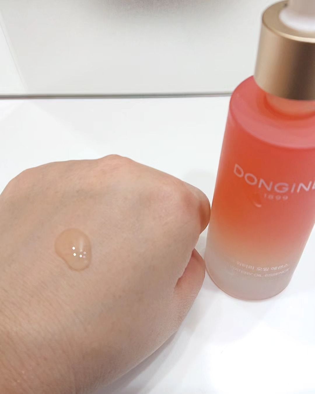 1899 ウォータリー オイルエッセンス/Donginbi(ドンインビ/韓国)/美容液を使ったクチコミ(3枚目)