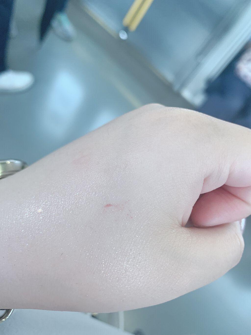 キラキラ アイシャドウ PK003/ETUDE/スティックアイシャドウを使ったクチコミ（2枚目）