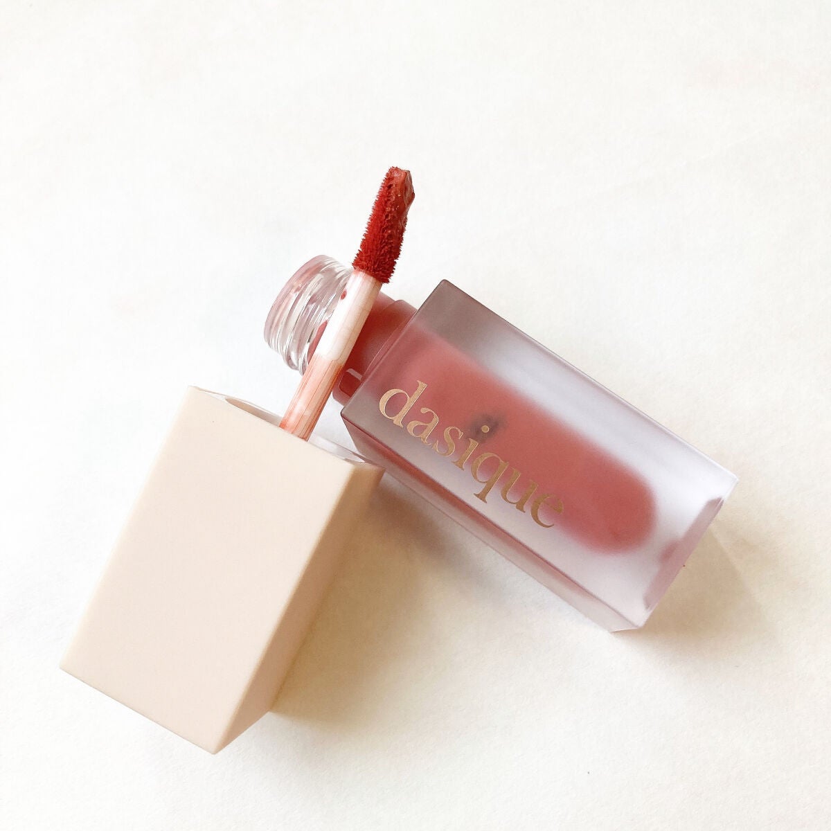 ブラーベルベットティント/dasique/リップティントを使ったクチコミ(1枚目)