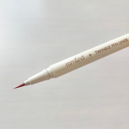 トゥインクルペンライナー/rom&nd/リキッドアイライナーを使ったクチコミ(5枚目)