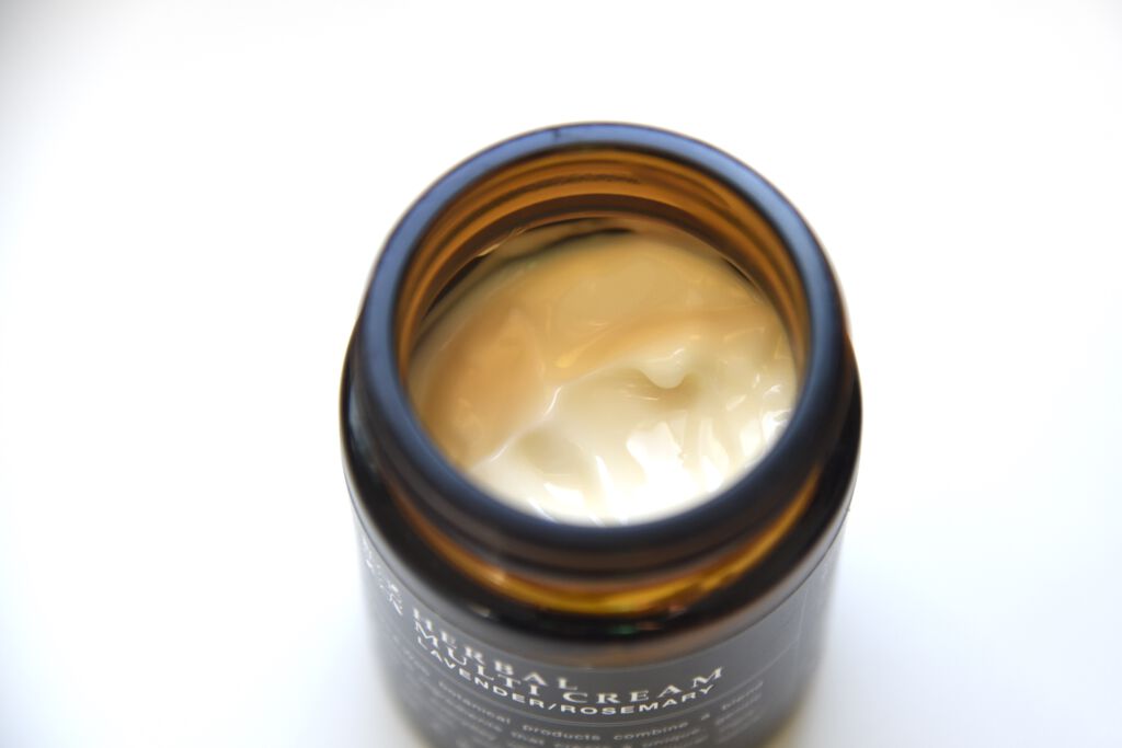 ハーバルマルチクリーム ラベンダー/ローズマリー/MARKS&WEB/ボディクリームを使ったクチコミ（2枚目）