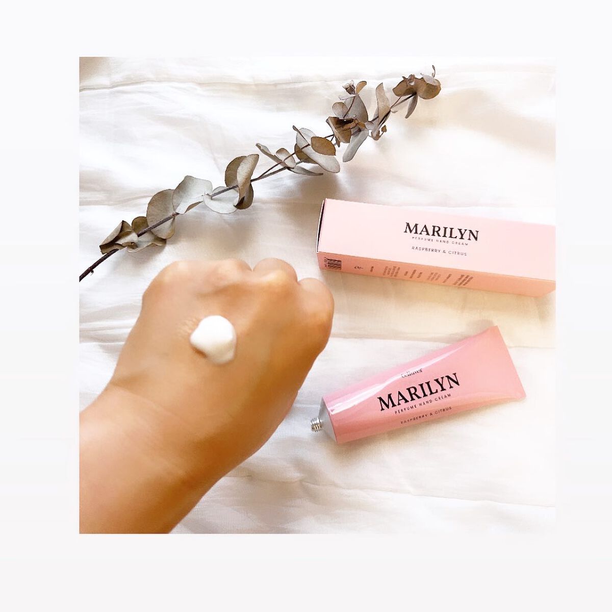 ねこむす on LIPS 「@celluver.global様より甘酸っぱくフルーティな香..」(4枚目)