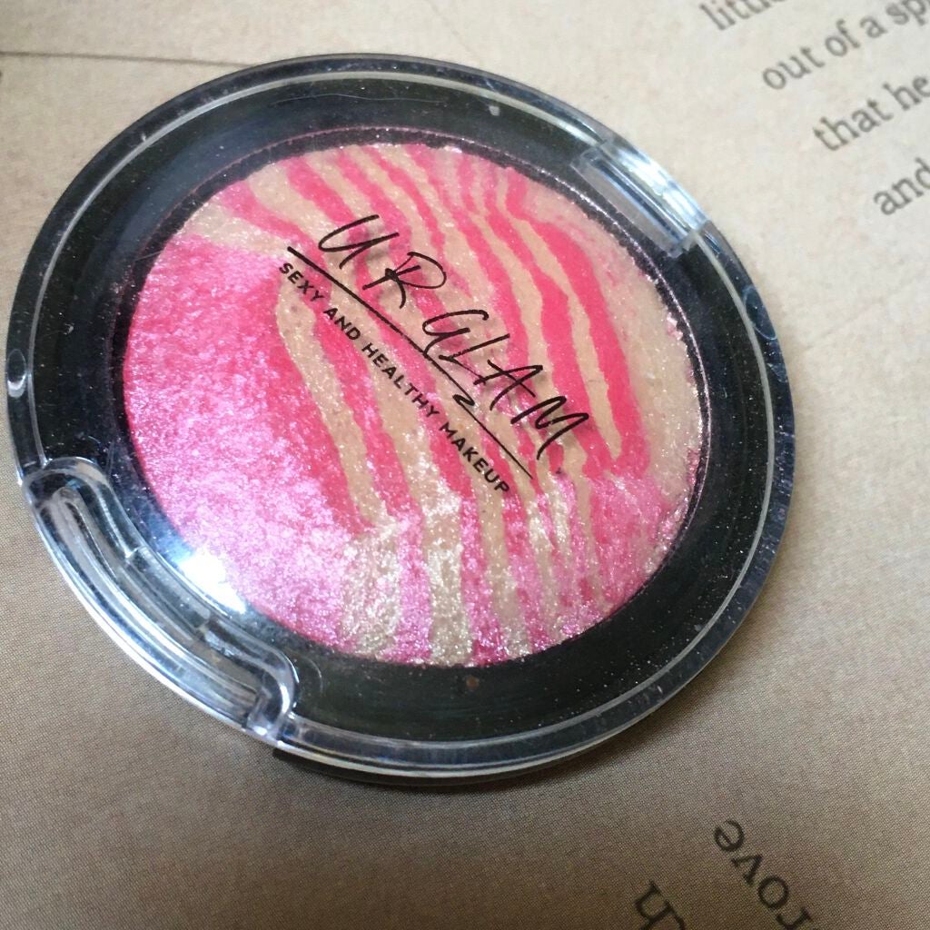 UR GLAM EYE & CHEEK COLOR/U R GLAM/単色アイシャドウを使ったクチコミ(2枚目)