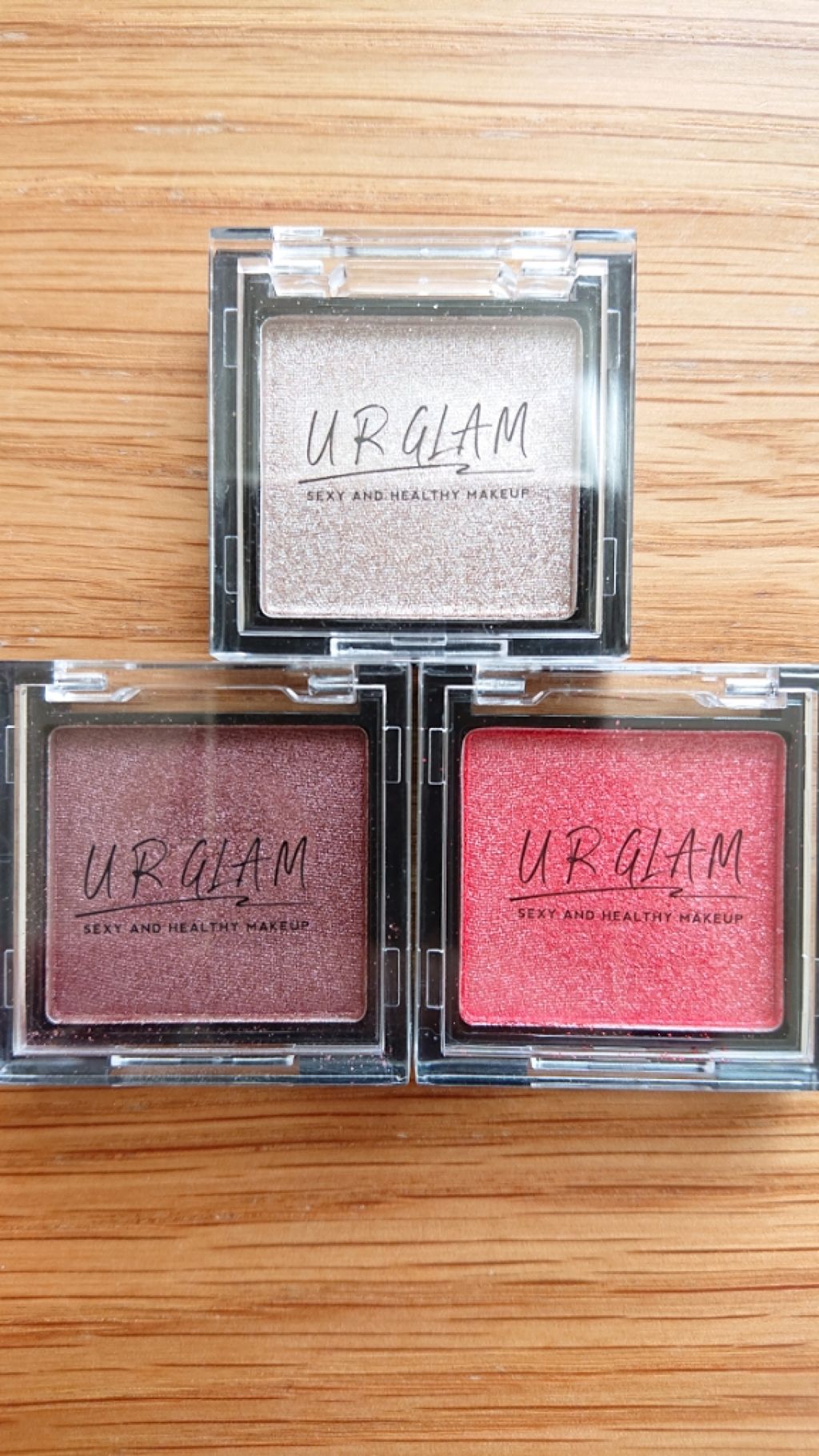 UR GLAM POWDER EYESHADOW/U R GLAM/単色アイシャドウを使ったクチコミ(1枚目)