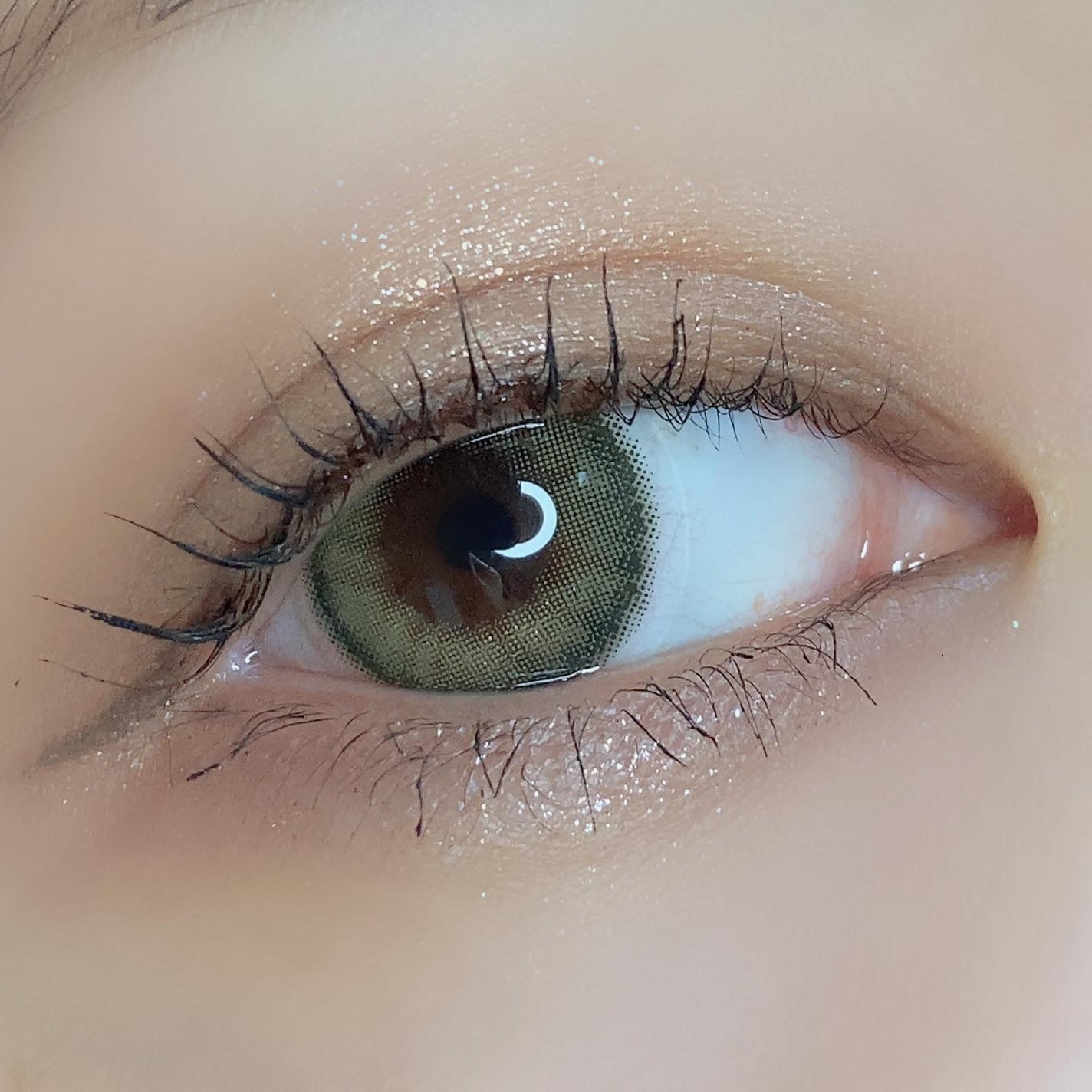ロゼオリーブグリーン/LENSME/カラーコンタクトレンズを使ったクチコミ(4枚目)