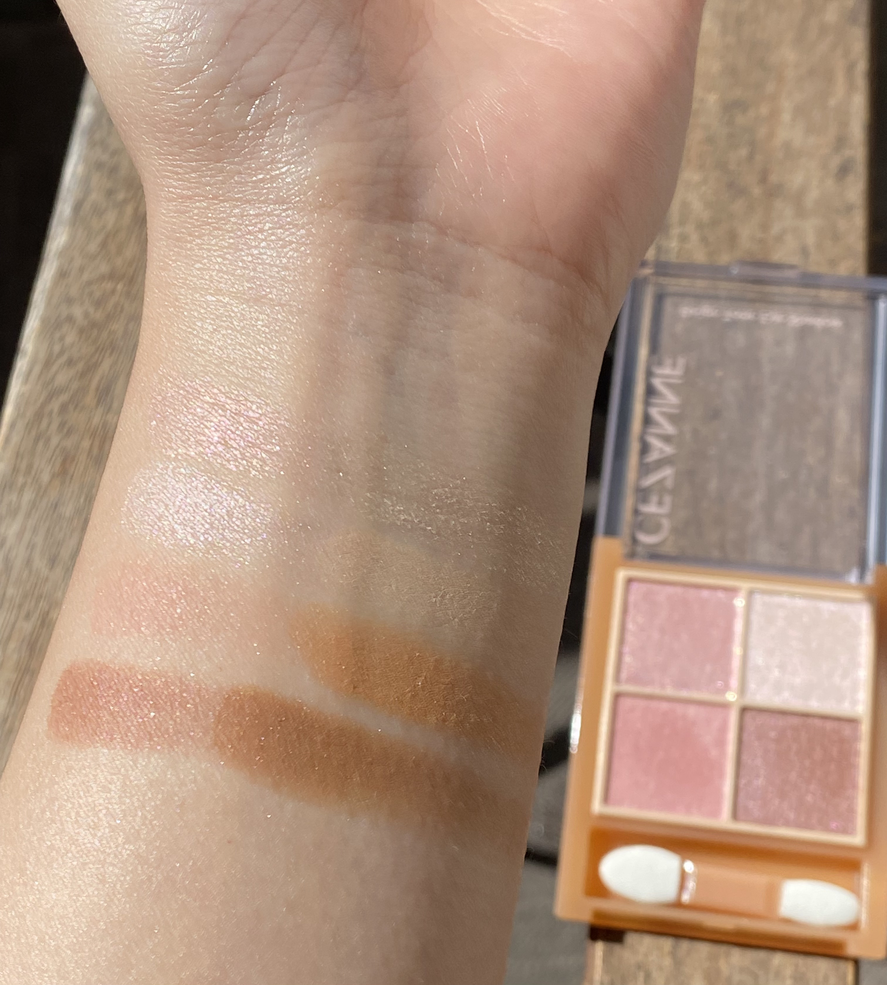 ビタートーンアイシャドウ/CEZANNE/パウダーアイシャドウを使ったクチコミ（3枚目）