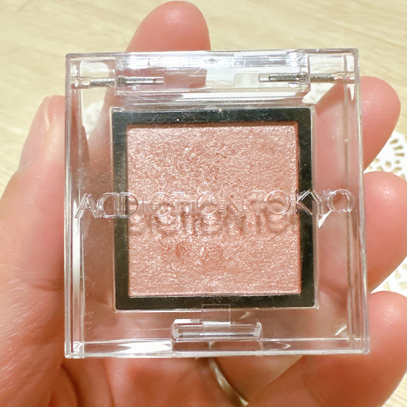 アディクション ザ アイシャドウ パール/ADDICTION/単色アイシャドウを使ったクチコミ(2枚目)