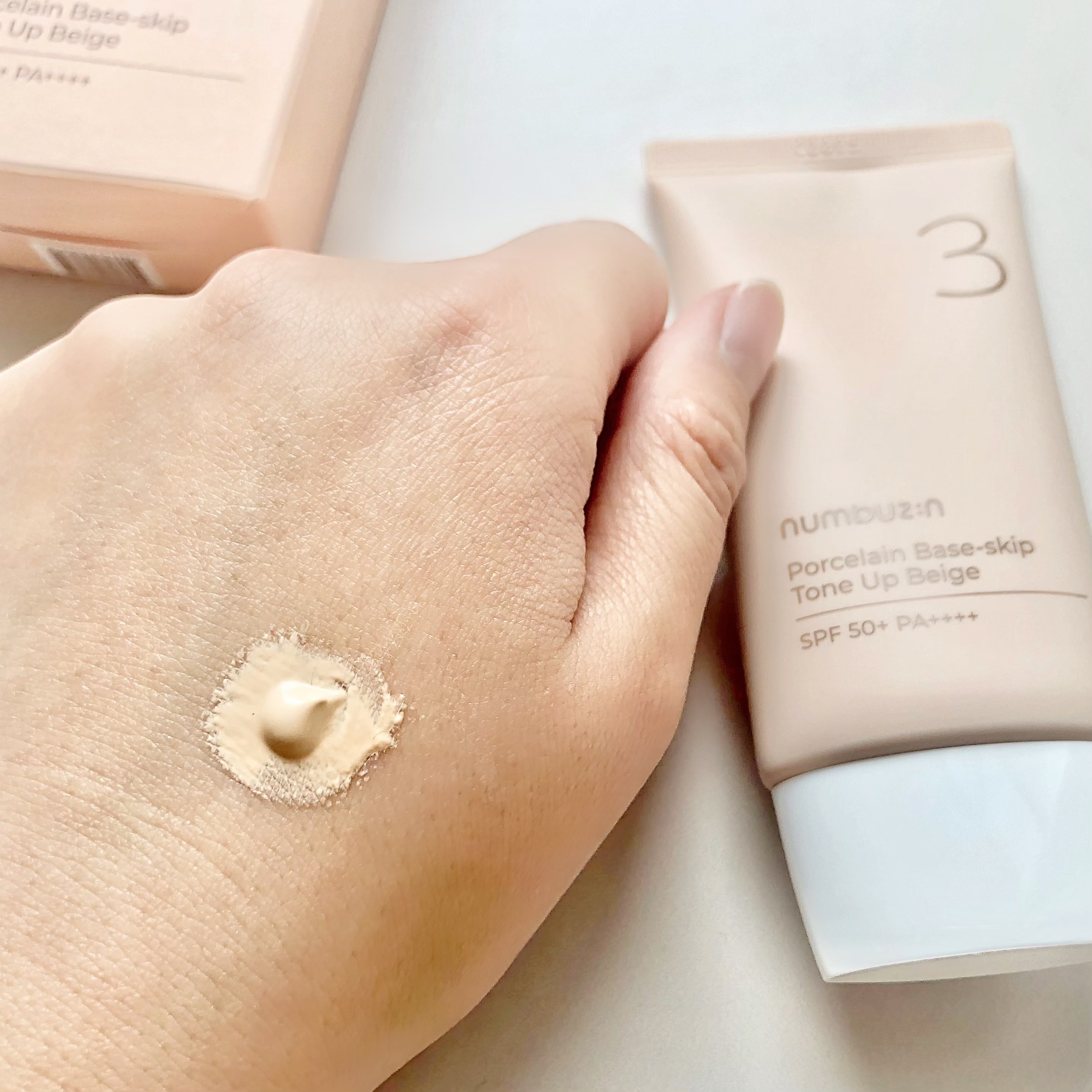 3番 ノーファンデ陶器肌トーンアップクリーム/numbuzin/化粧下地を使ったクチコミ（3枚目）