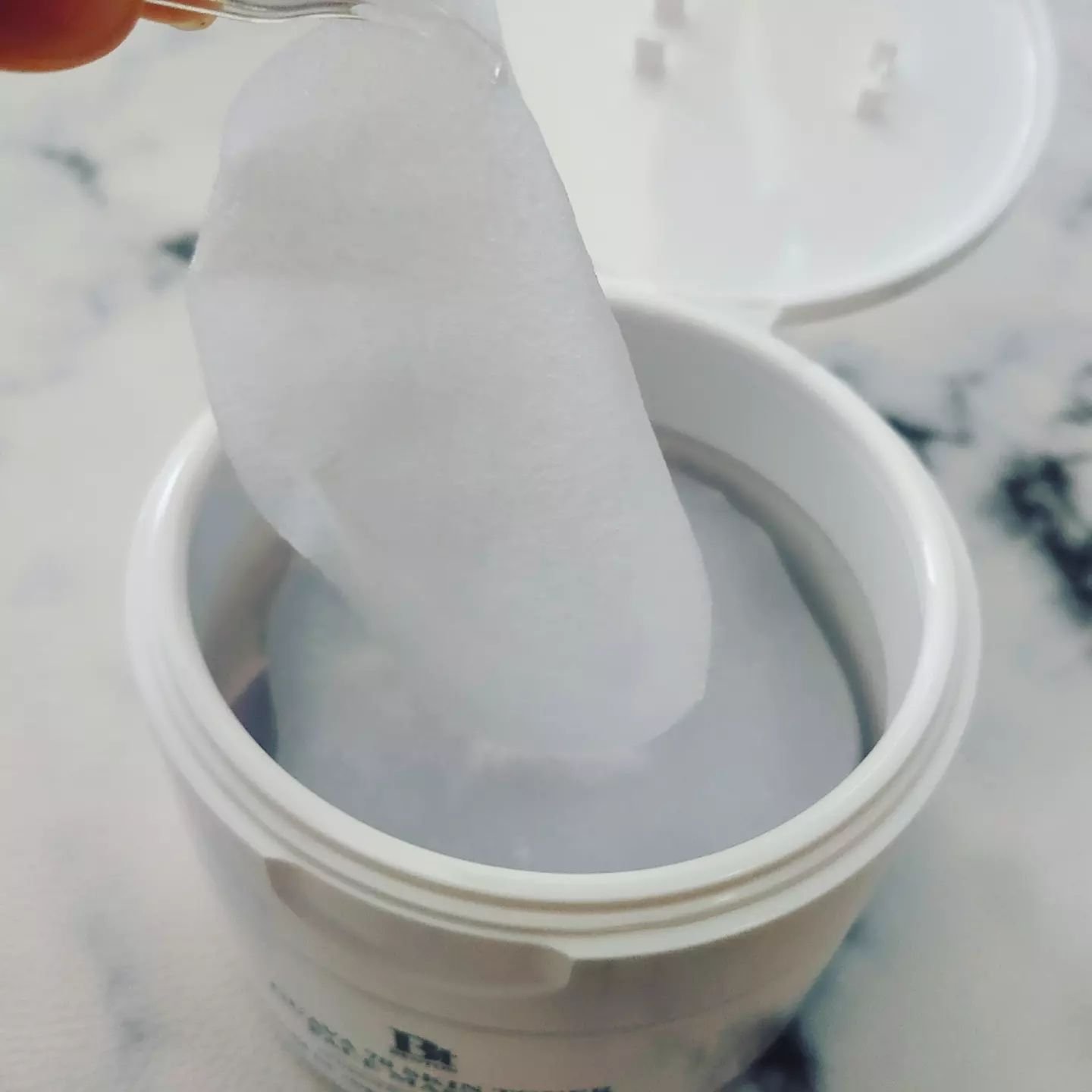 スネイルムチン95+ペプチドフェイシャルエッセンス/JUMISO/美容液を使ったクチコミ（3枚目）