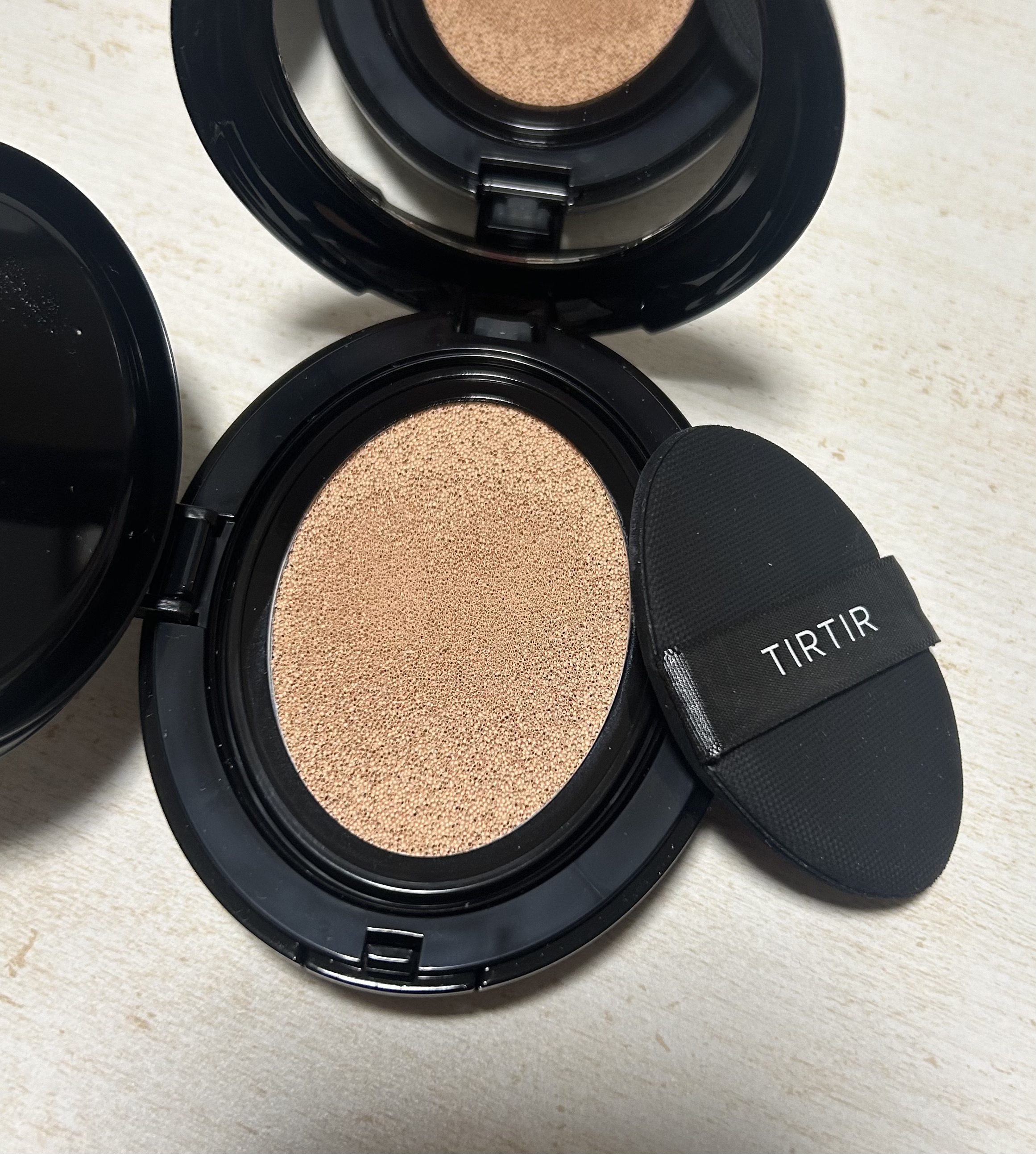 マスクフィットクッション 17Cポーセリン/TIRTIR(ティルティル)/クッションファンデーションを使ったクチコミ（2枚目）