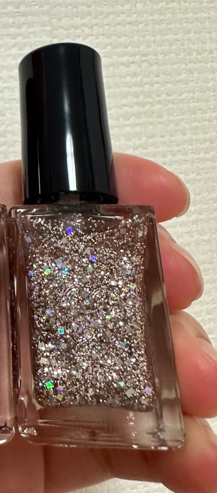 エレガンス ラズル エナメルラッカー 15 Moving light/エレガンス ラズル /マニキュアの画像