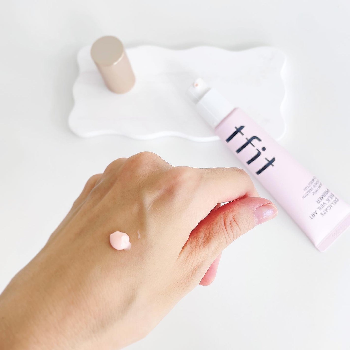 デリケートシルクベールアートプライマー/TFIT/化粧下地を使ったクチコミ(2枚目)