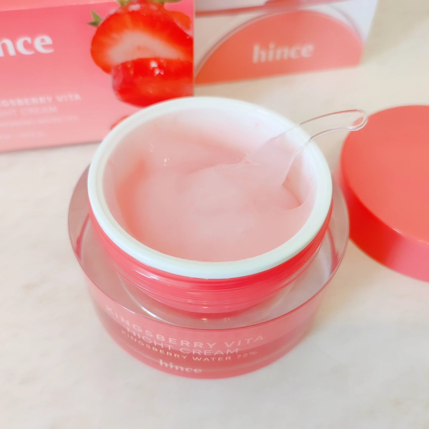 キングスベリービタナイトクリーム/hince/フェイスクリームを使ったクチコミ（3枚目）