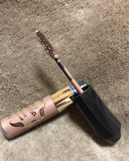 カラーリングアイブロウ/ヘビーローテーション/眉マスカラを使ったクチコミ(2枚目)