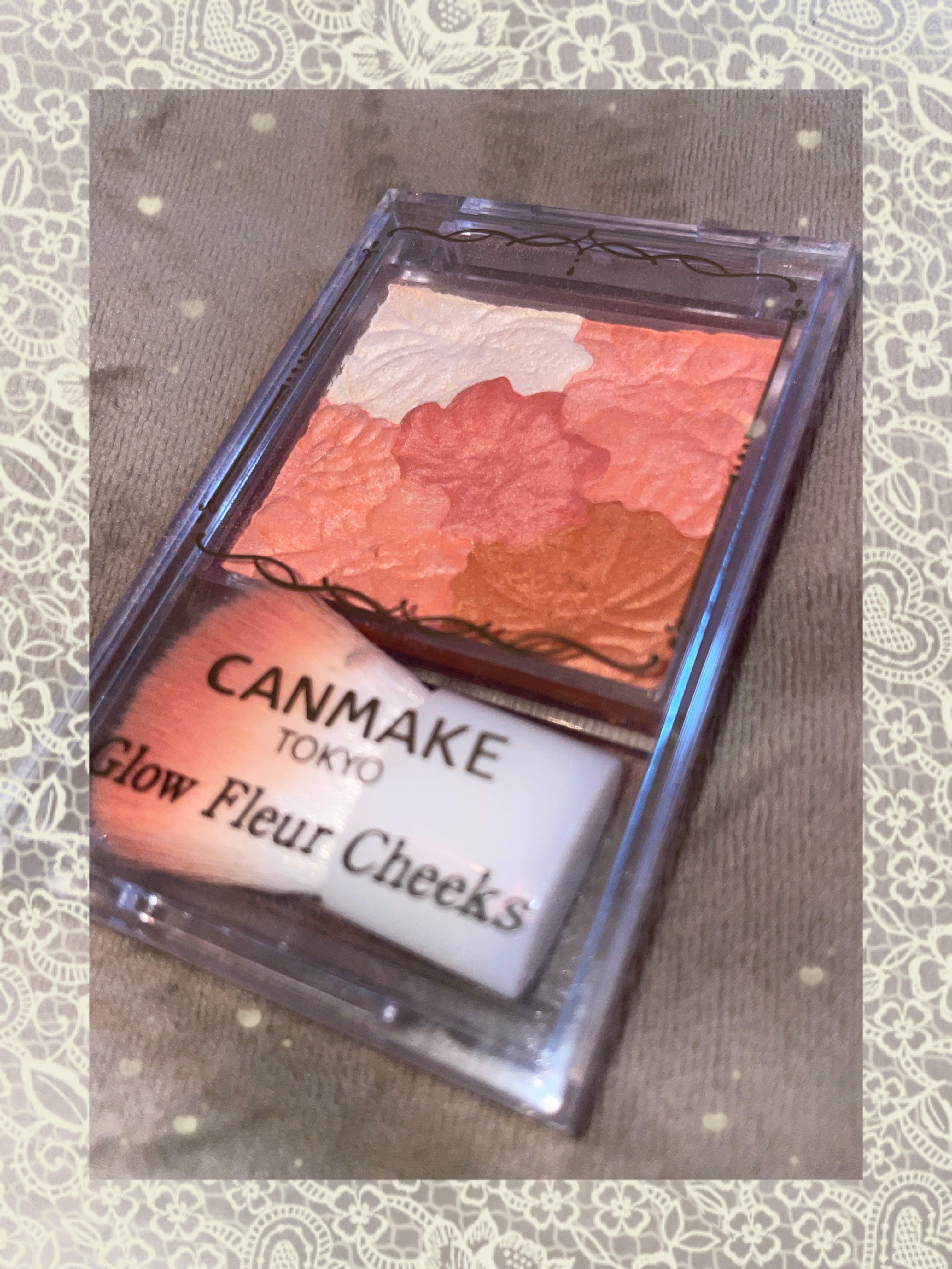 グロウフルールチークス 05 ウェディングフルール/キャンメイク/パウダーチークを使ったクチコミ（1枚目）