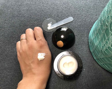 プレミアムパーフェクトクリーム/ライスフォース/フェイスクリームを使ったクチコミ(3枚目)