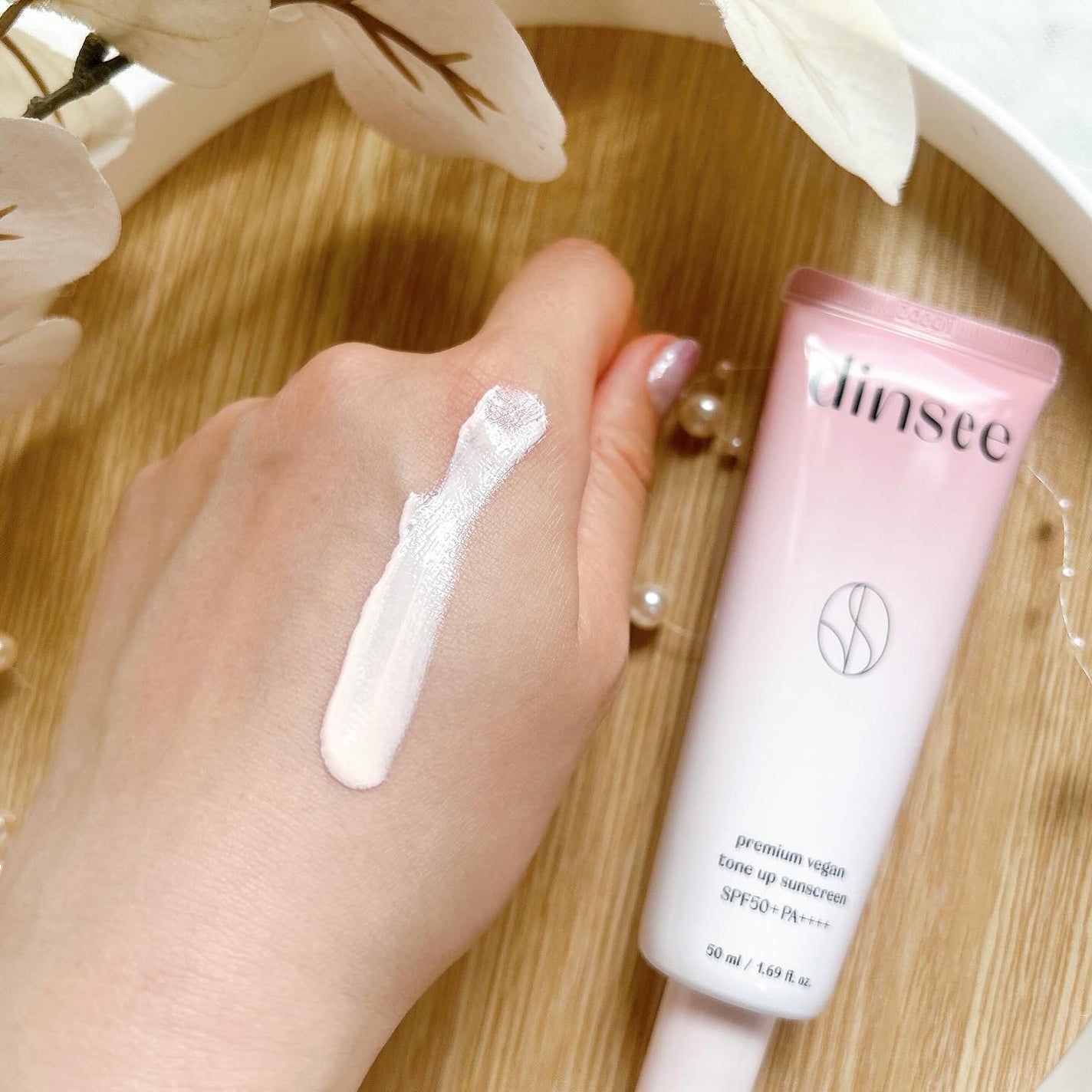 フォロバ100 mappi on LIPS 「dinseeプレミアムビーガントーンアップ日焼け止め\韓国1位..」(6枚目)