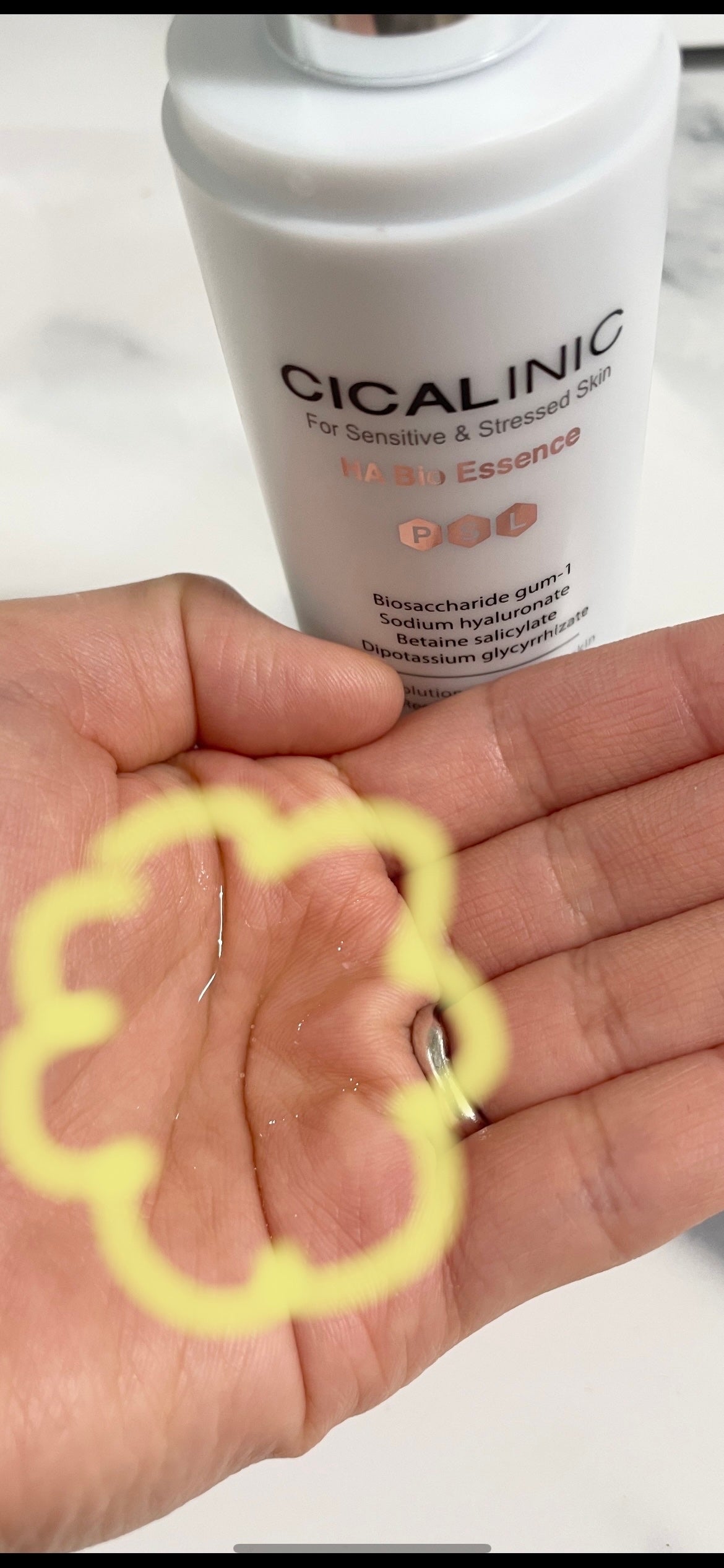 シカリニック HA バイオ エッセンス/CICALINIC/美容液を使ったクチコミ(2枚目)