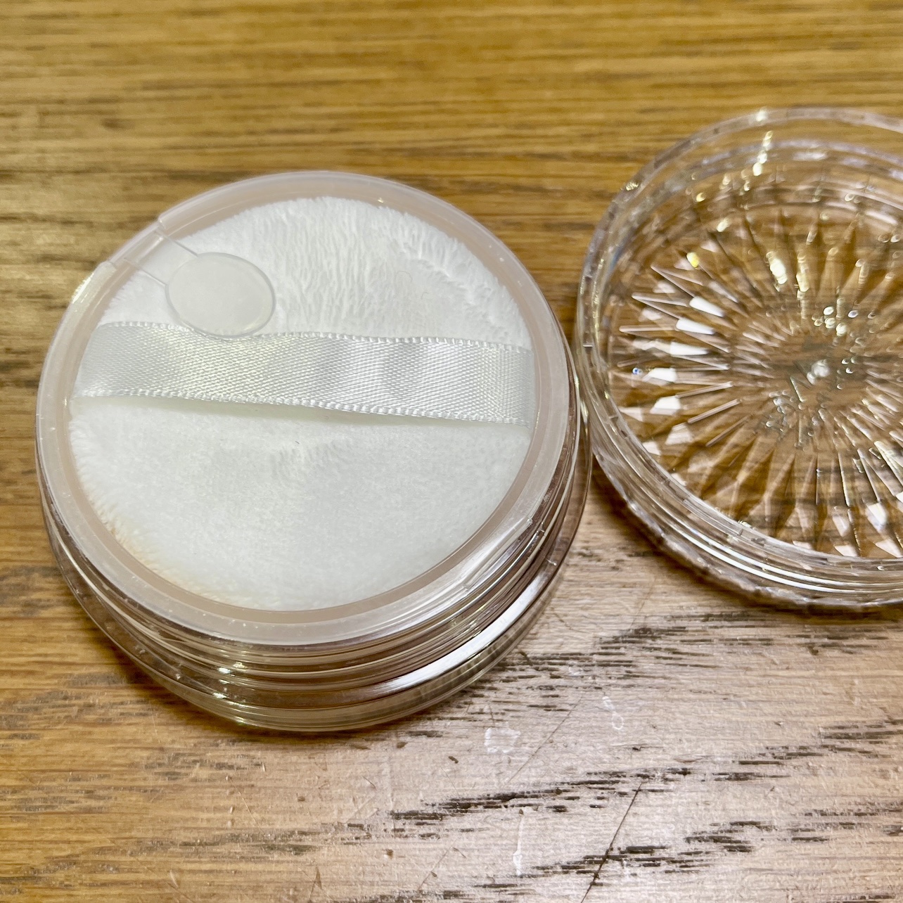 うるふわ仕上げパウダー 01 ルーセントベージュ/CEZANNE/ルースパウダーを使ったクチコミ（2枚目）