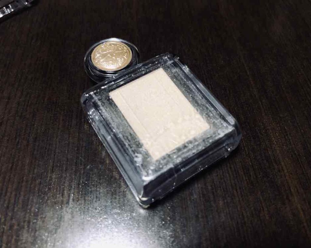 シャドーカスタマイズ/MAJOLICA MAJORCA/単色アイシャドウを使ったクチコミ（3枚目）