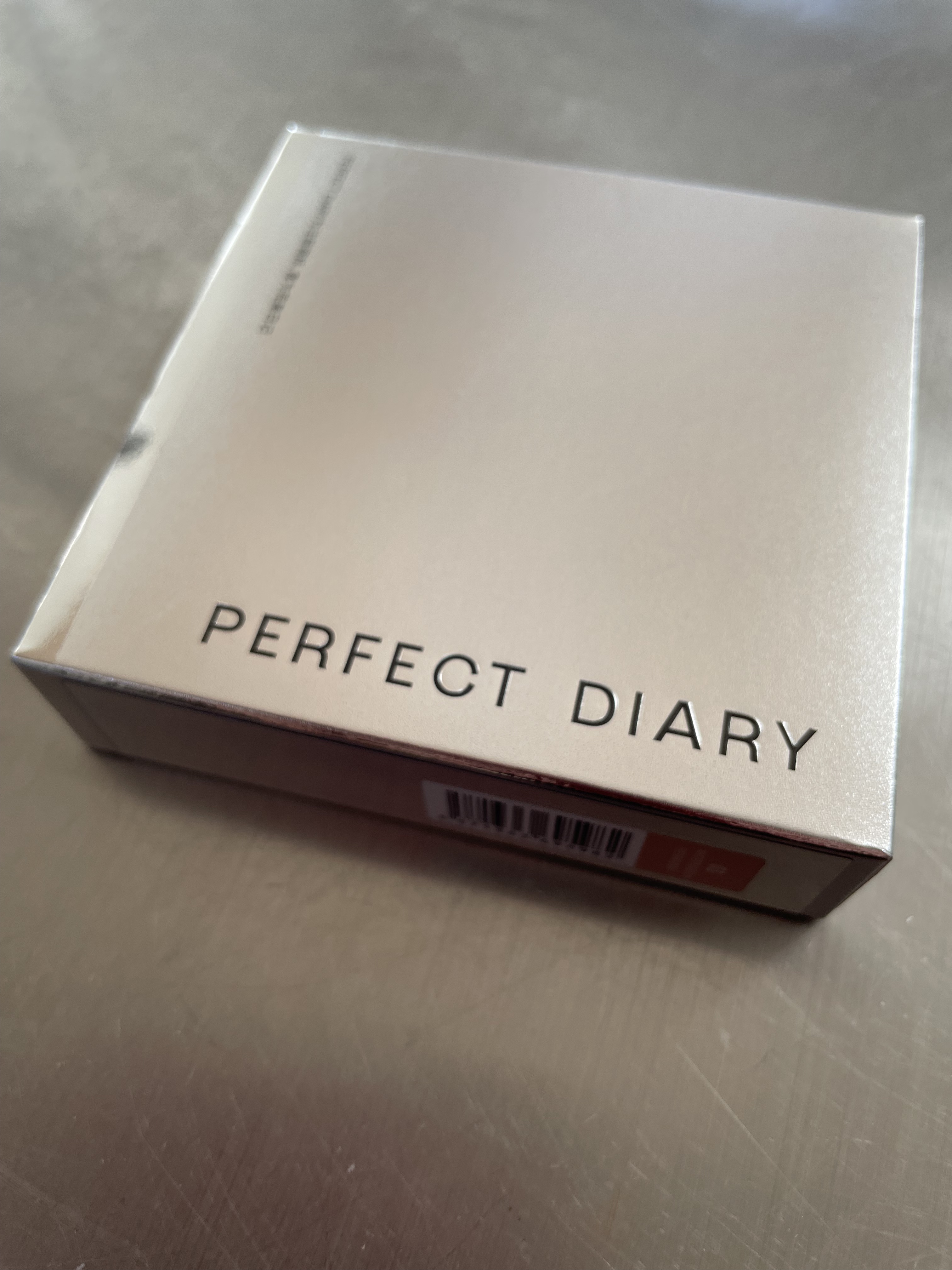 PERFECT DIARY (パーフェクトダイアリー)「原石」9色アイシャドウ　クリスマス限定/PERFECT DIARY/アイシャドウパレットを使ったクチコミ（3枚目）