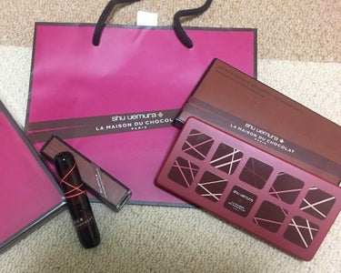 ガナッシュ アンド プラリネ アイパレット フランボワーズベリー/shu uemura/アイシャドウパレットを使ったクチコミ（1枚目）