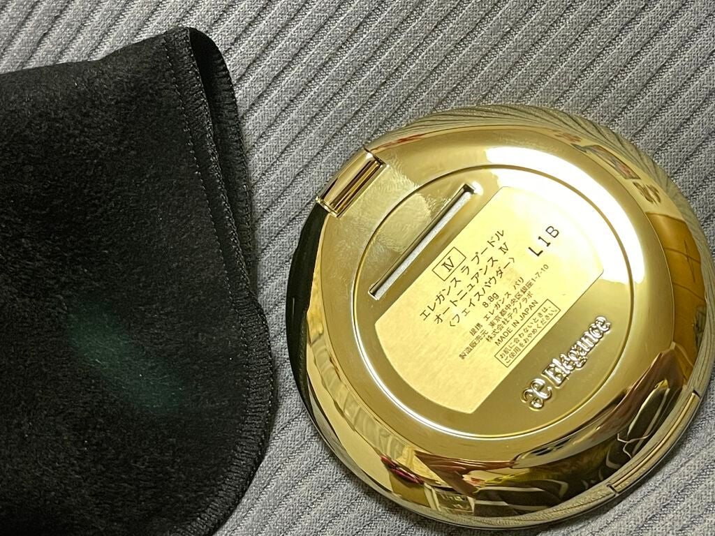 ラ プードル オートニュアンス/Elégance/プレストパウダーを使ったクチコミ(2枚目)