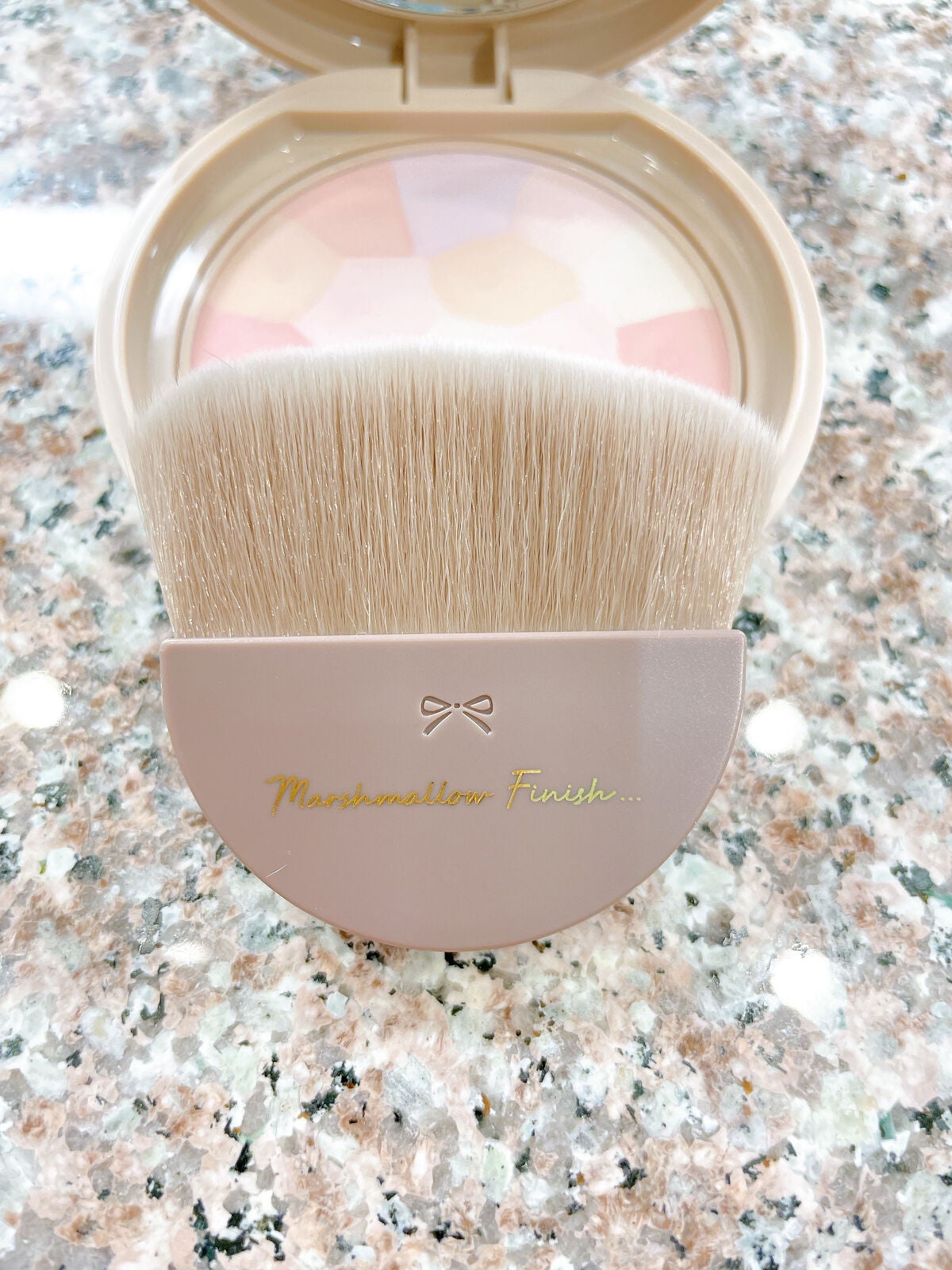 マシュマロフィニッシュパウダーブラシ/キャンメイク/メイクブラシを使ったクチコミ(4枚目)
