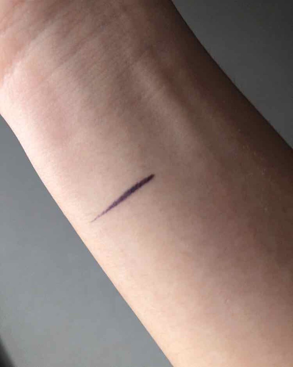 カラーインパクト リキッドライナー PU140　パープル/Visée/リキッドアイライナーを使ったクチコミ（2枚目）