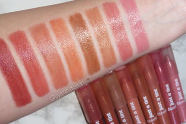 ColourPop ジャスト ア ティントのクチコミ「
COLOUR POP
Lip Crayon "just a tint"

新しく4色増えたの.....」（1枚目）