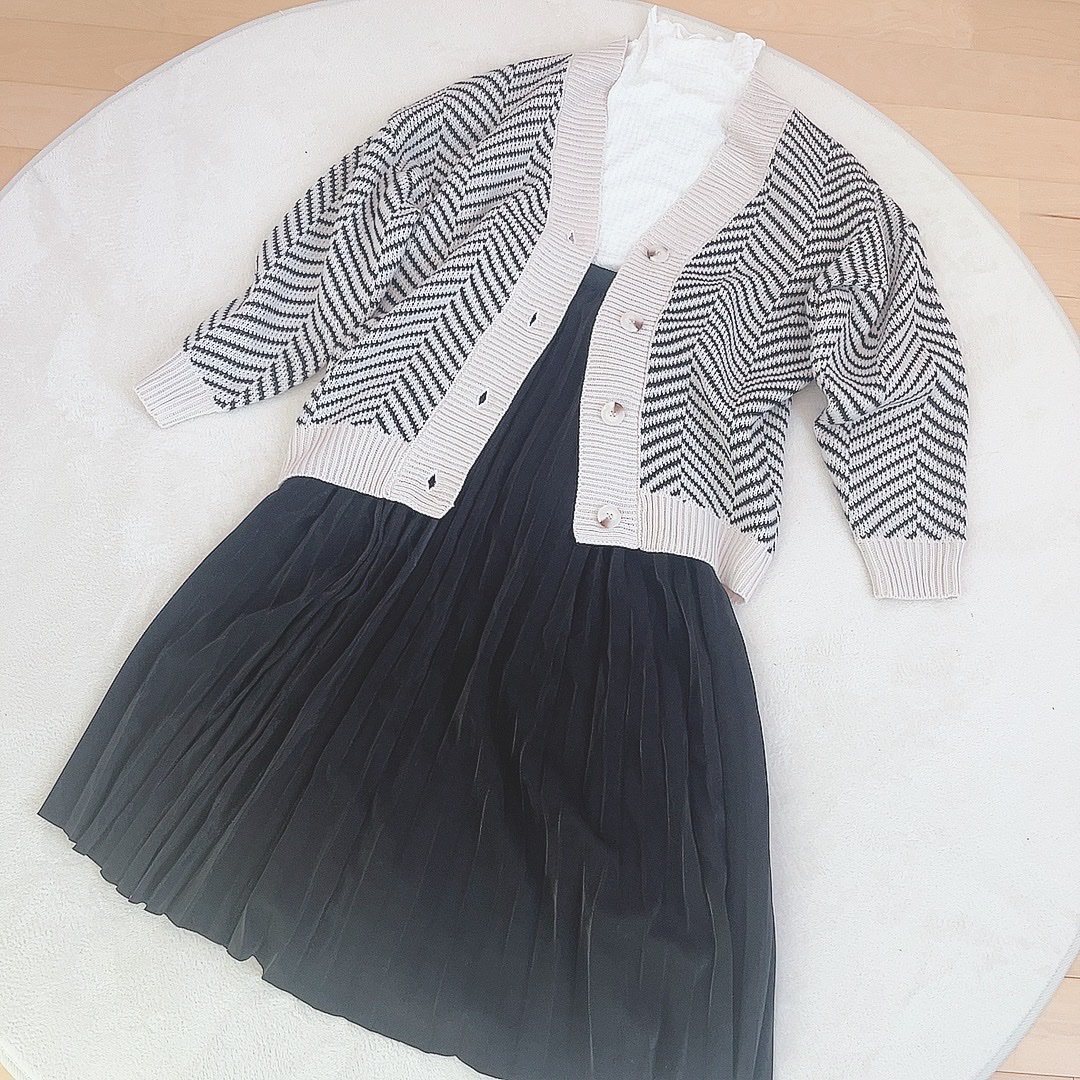 ヘリンボーンニットカーディガン/GRL/その他を使ったクチコミ（2枚目）