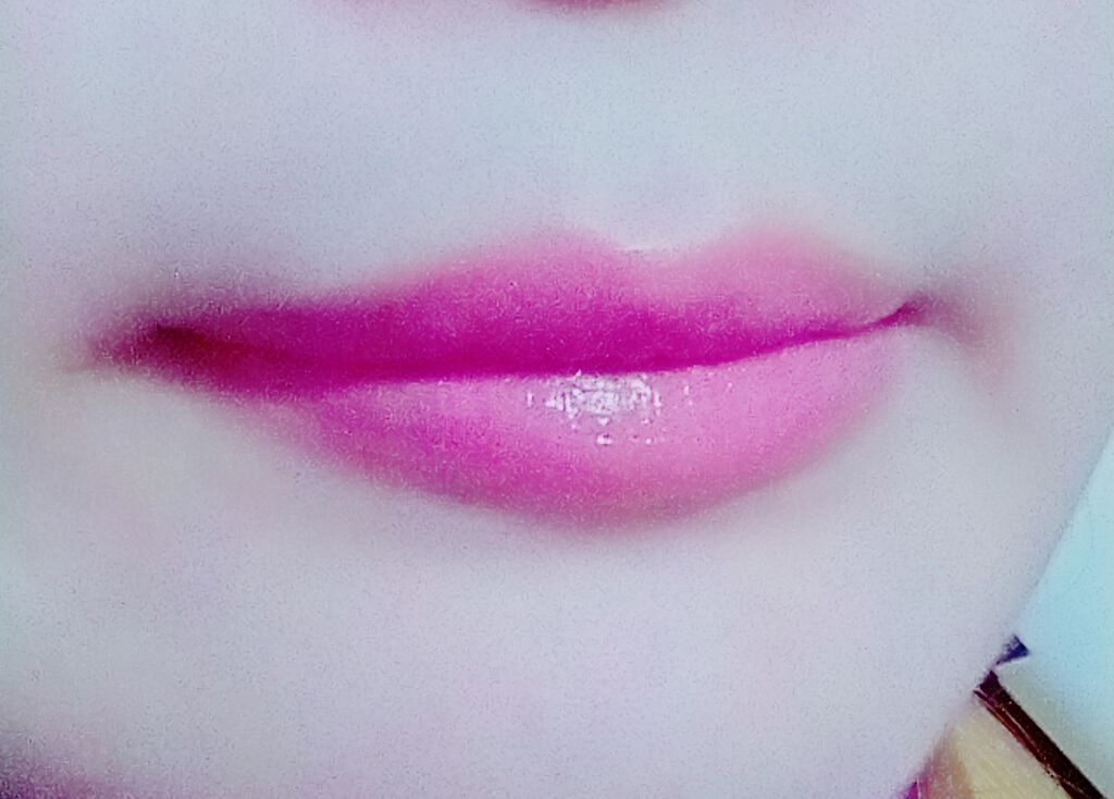 ラスティンググロスリップ/CEZANNE/口紅を使ったクチコミ(4枚目)