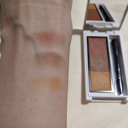 セルヴォーク インディケイトアイブロウパウダー/Celvoke/パウダーアイブロウを使ったクチコミ(2枚目)