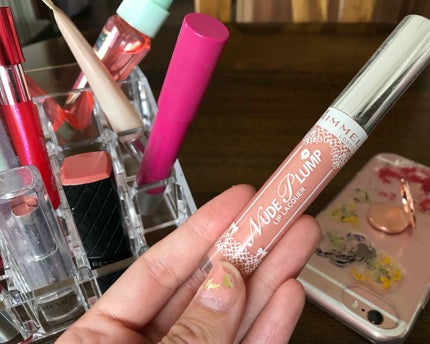 ヌードプランプ リップラッカー/リンメル ロンドン/リップグロスを使ったクチコミ(2枚目)