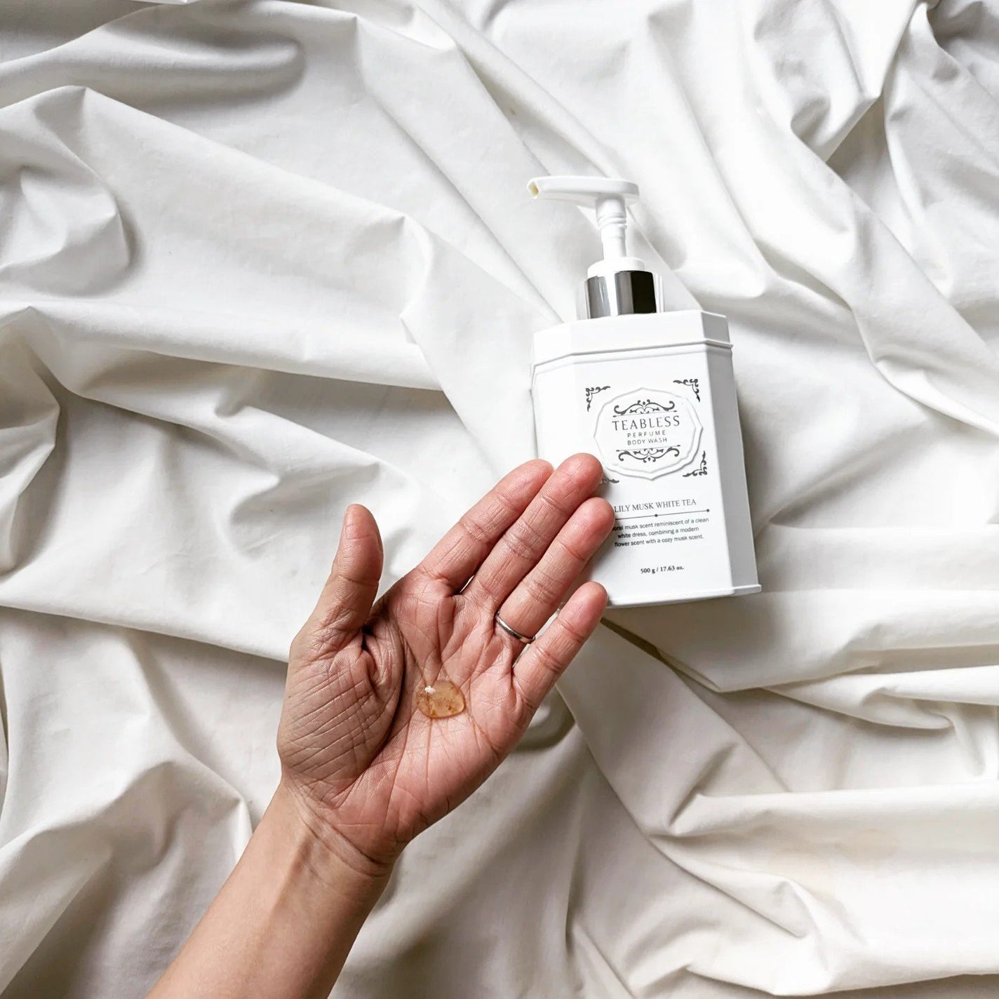 パフュームボディウォッシュ リリームスクホワイトティー/TEABLESS/ボディソープを使ったクチコミ(2枚目)