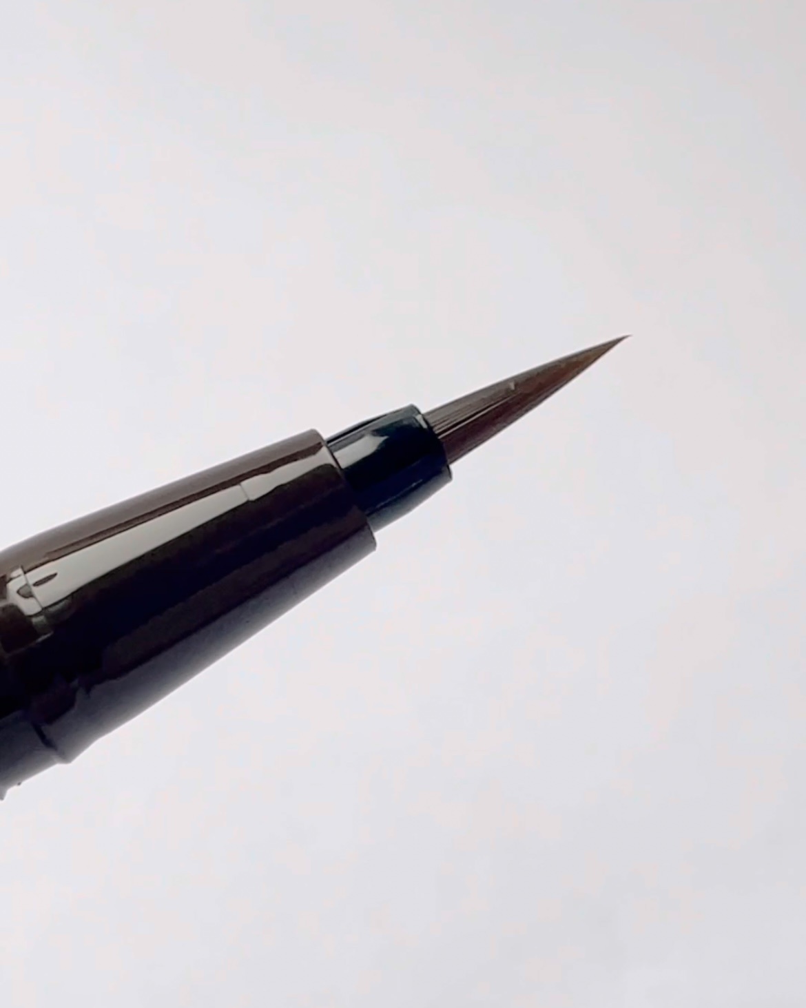 パーフェクトアイライナー/エレガンス/リキッドアイブロウを使ったクチコミ（3枚目）