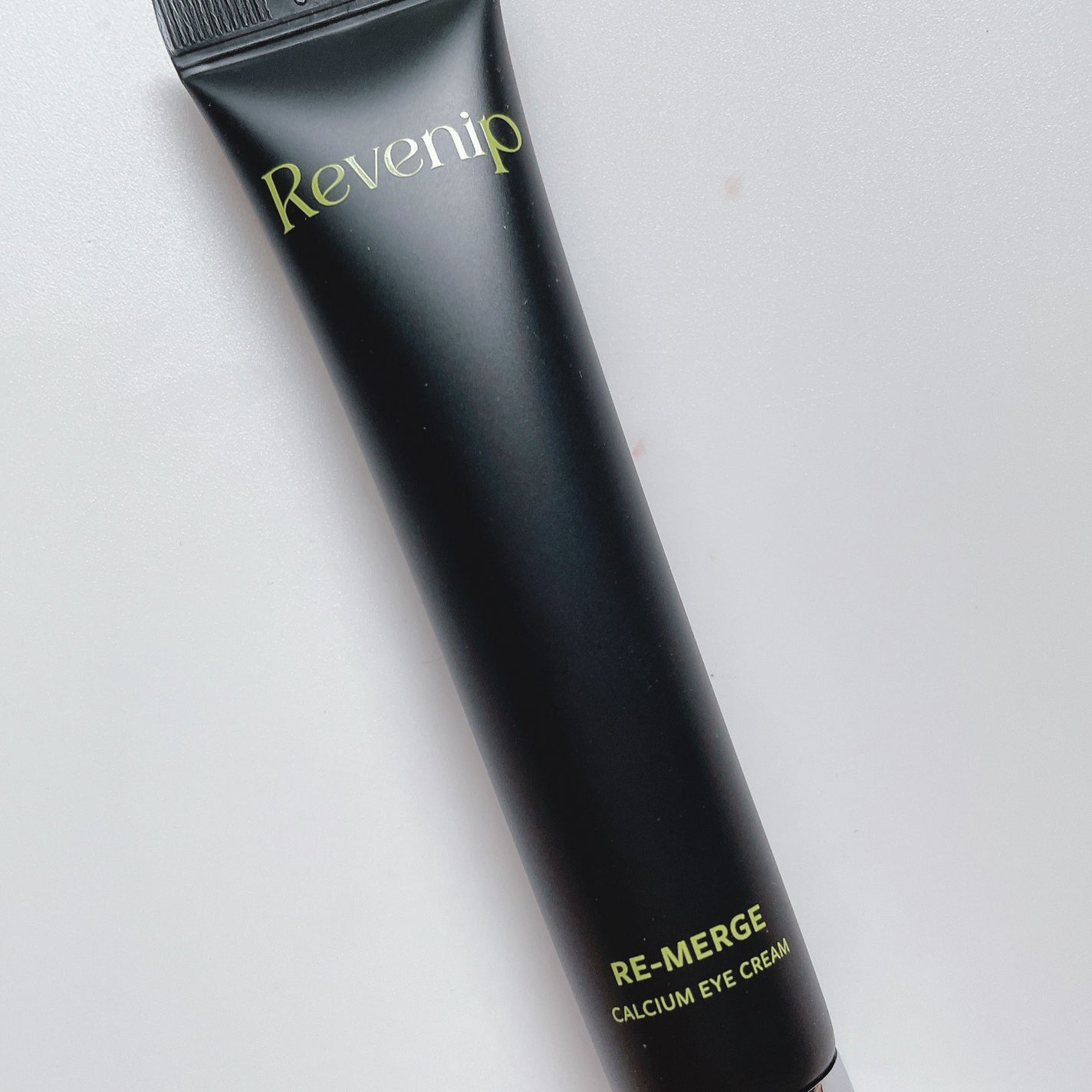 リマージカルシウム振動アイクリーム/REVENIP/フェイスクリームを使ったクチコミ(1枚目)