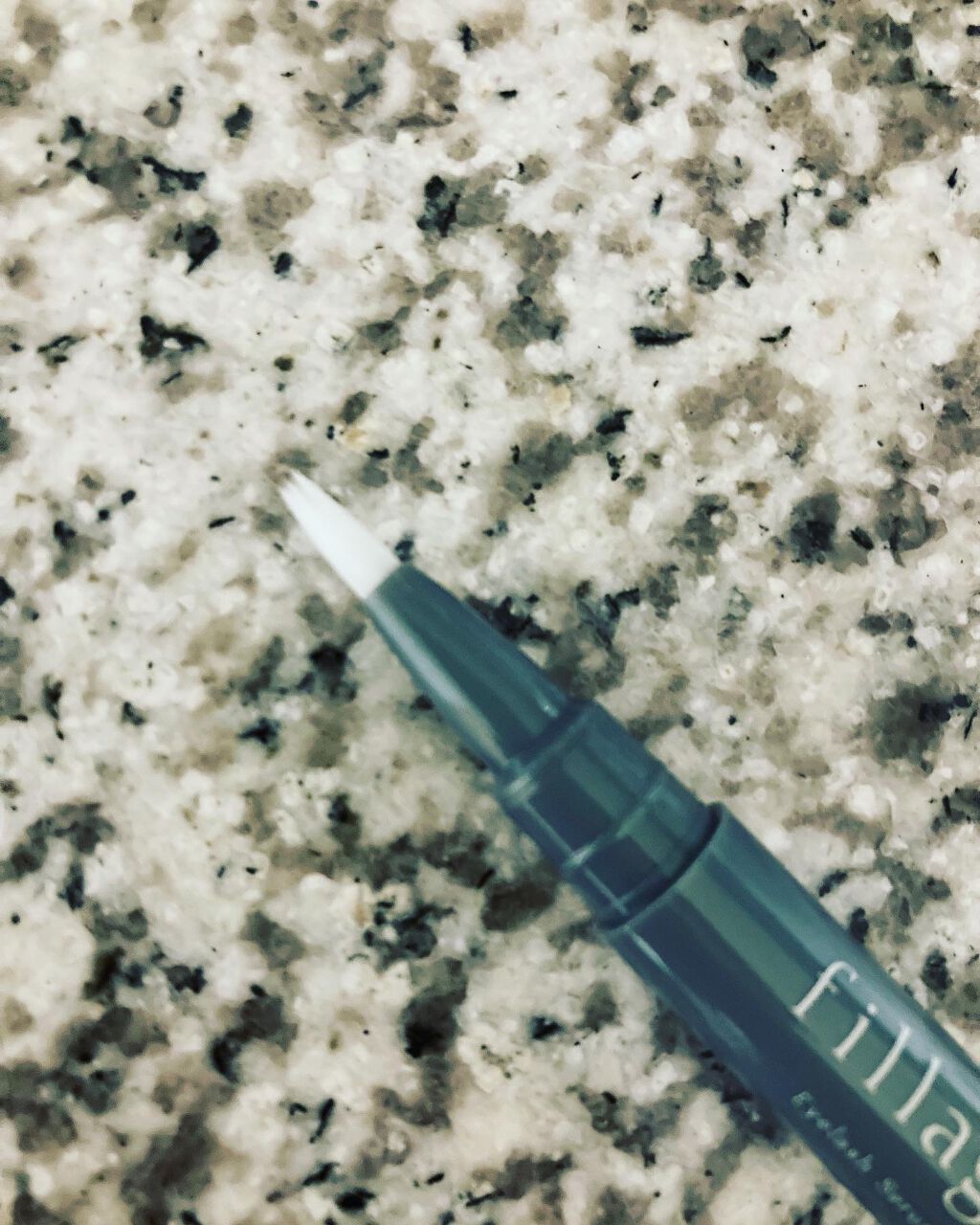 Eyelash Serum/フィラージュ/まつげ美容液を使ったクチコミ(3枚目)