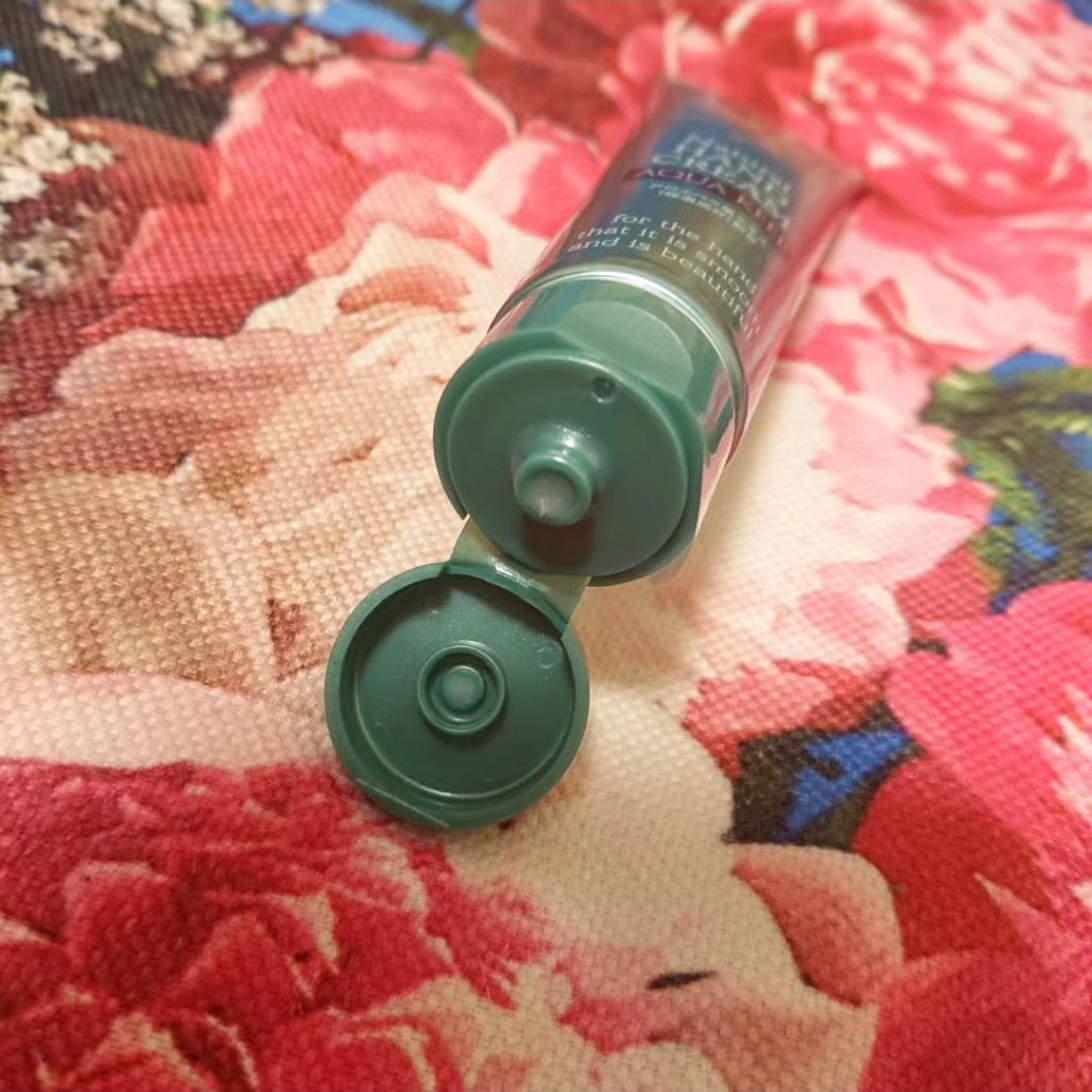 アロエモイスチャーハンドクリーム/アロヴィヴィ/ハンドクリームを使ったクチコミ（3枚目）